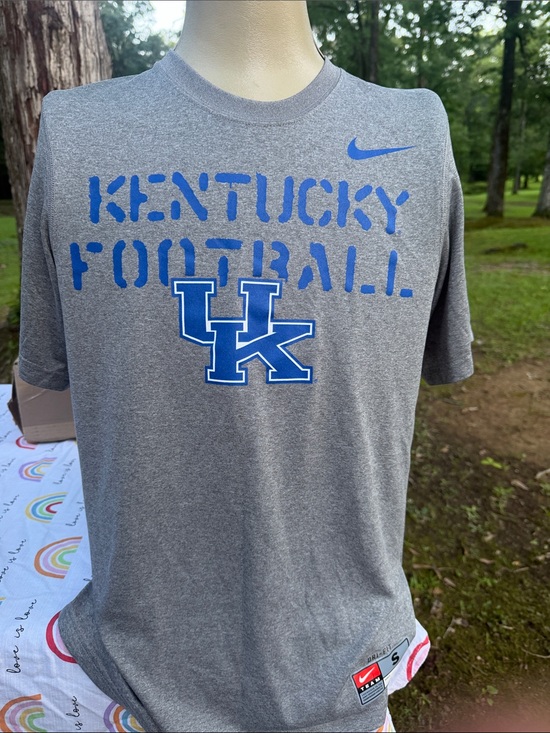 Nike Other - Nike Gray T-Shirt with Blue Kentucky Football Logo